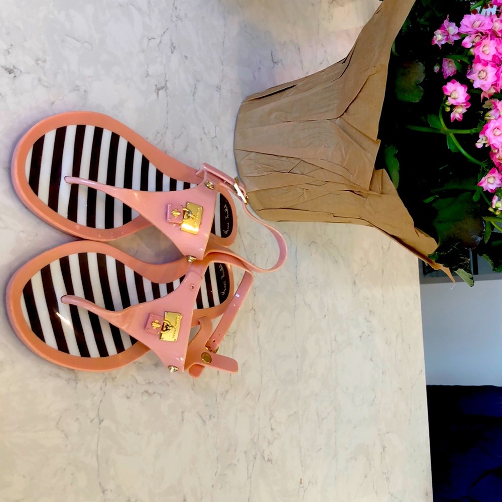Henri Bendel pink jelly sandals